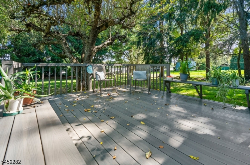 17 Ridge Road Raritan NJ 08822