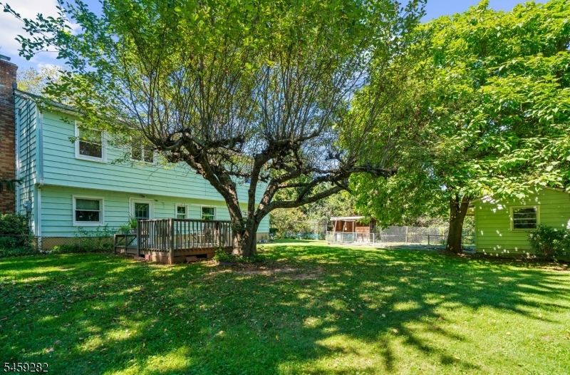 17 Ridge Road Raritan NJ 08822