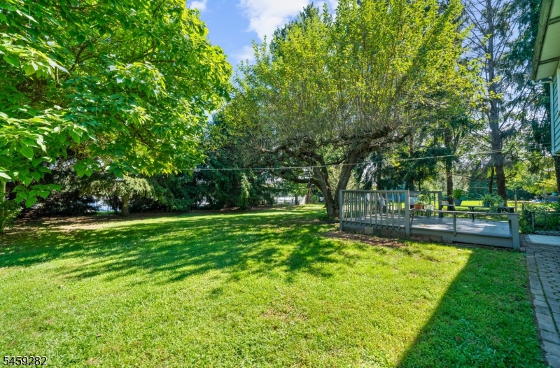 17 Ridge Road Raritan NJ 08822
