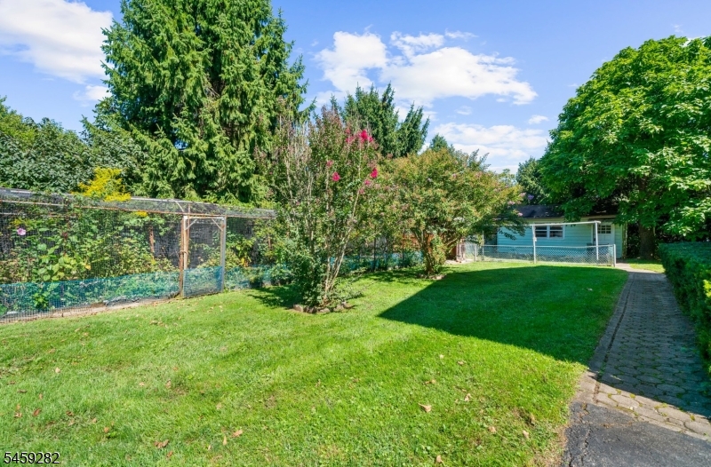 17 Ridge Road Raritan NJ 08822