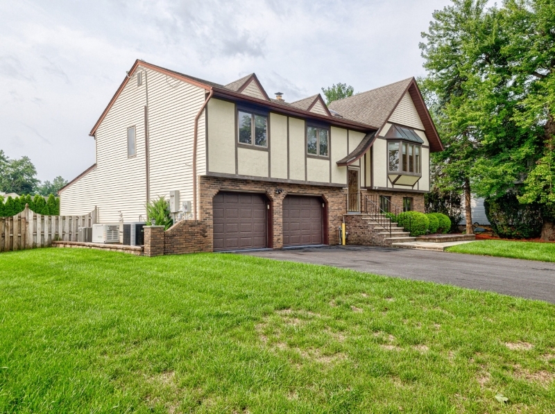 28 Randolph Street Lincoln Park NJ 07035