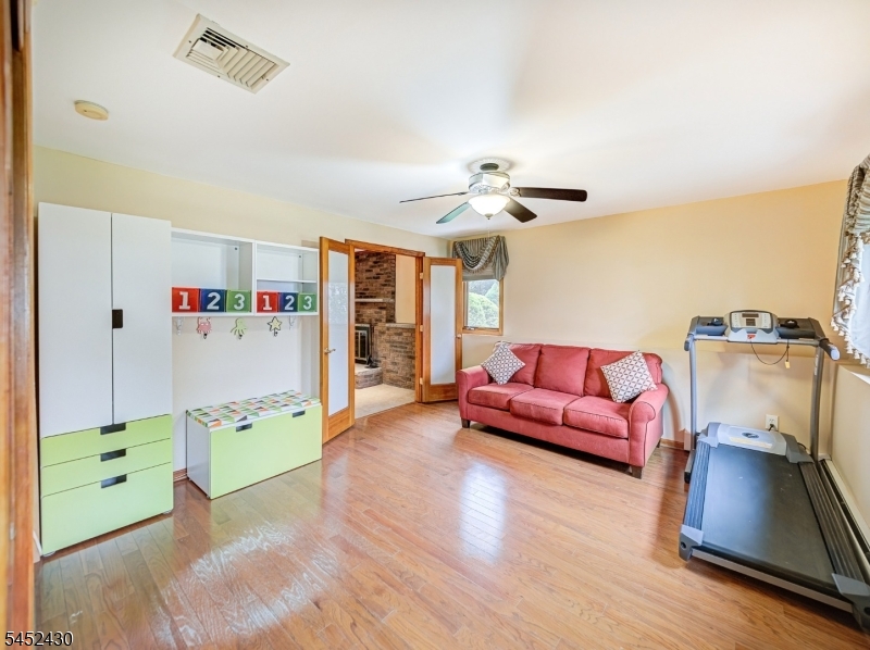 28 Randolph Street Lincoln Park NJ 07035
