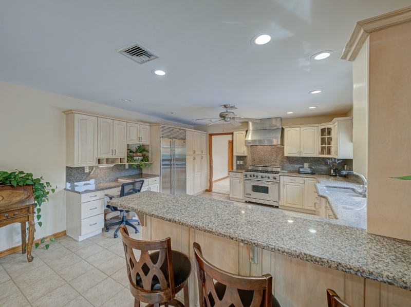 28 Randolph Street Lincoln Park NJ 07035