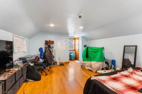 19 Albert Street North Arlington NJ 07031