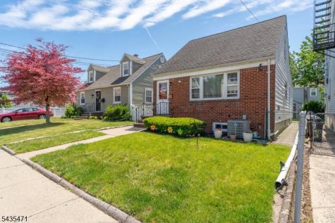 19 Albert Street North Arlington NJ 07031