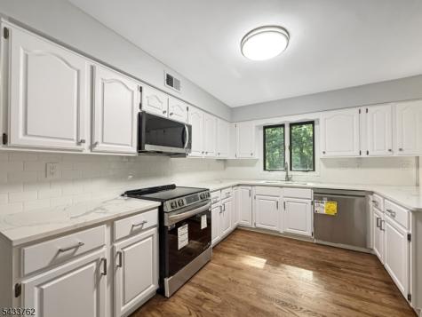 21 Laurel Hill Drive Randolph NJ 07869