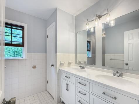 21 Laurel Hill Drive Randolph NJ 07869