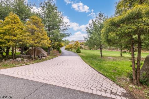 55 Green Terrace Way West Milford NJ 07480