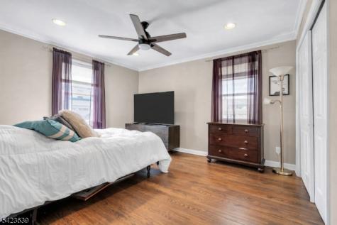 52 7TH Street North Arlington NJ 07031