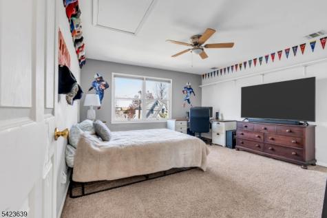 52 7TH Street North Arlington NJ 07031