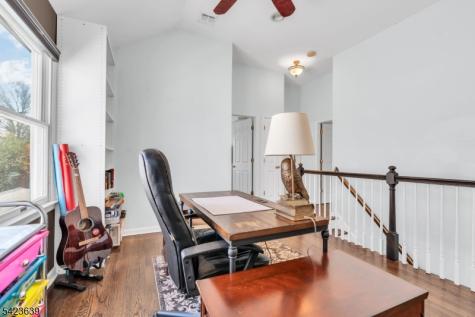 52 7TH Street North Arlington NJ 07031