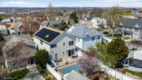 52 7TH Street North Arlington NJ 07031