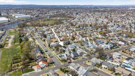52 7TH Street North Arlington NJ 07031