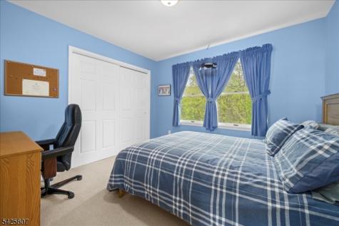 36 Jockey Hollow Road Bethlehem NJ 08802