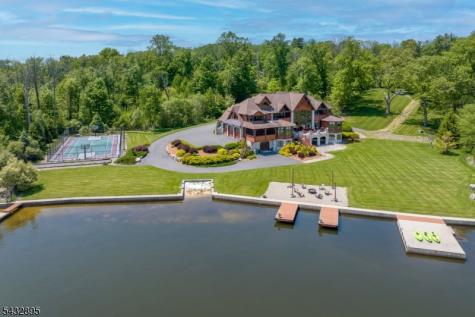 1 Lakeview Point Avenue Frankford NJ 07826