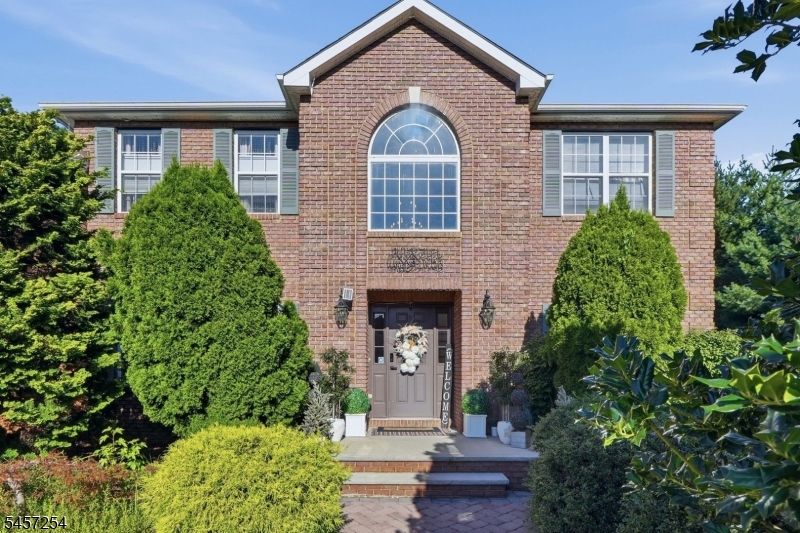 2 Butternut Lane Monroe NJ 08831