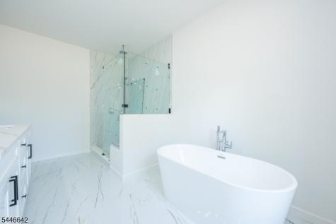 5 Emerald Drive Hardyston NJ 07419