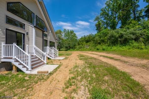 5 Emerald Drive Hardyston NJ 07419