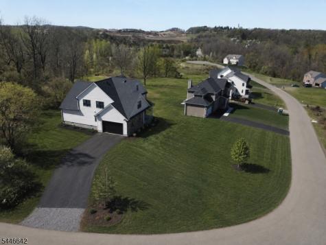 5 Emerald Drive Hardyston NJ 07419