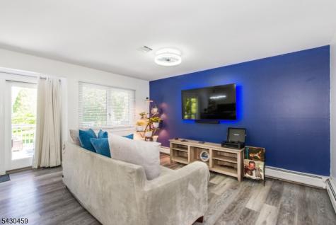 20 Knob Hill Road Washington NJ 07840