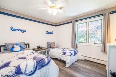 20 Knob Hill Road Washington NJ 07840