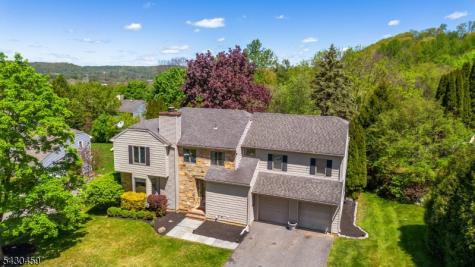 20 Knob Hill Road Washington NJ 07840