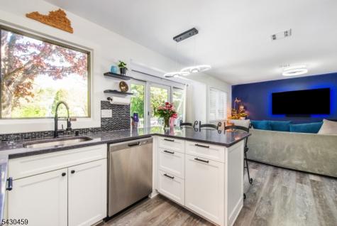 20 Knob Hill Road Washington NJ 07840