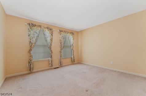 23 Neshanic Drive Raritan NJ 08551