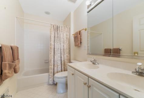 23 Neshanic Drive Raritan NJ 08551