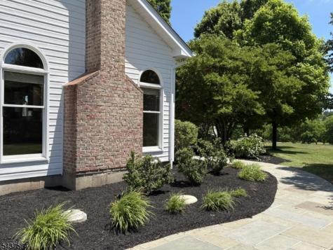 23 Neshanic Drive Raritan NJ 08551