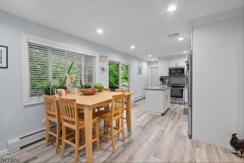 17 Foxhill Lane Ringwood NJ 07456