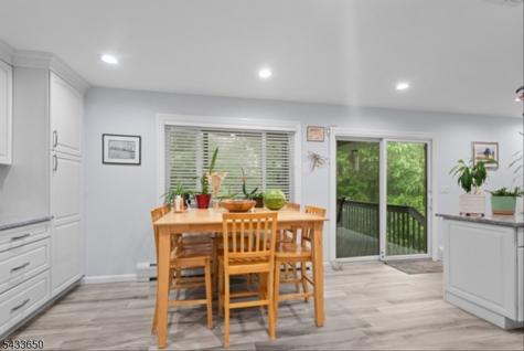17 Foxhill Lane Ringwood NJ 07456
