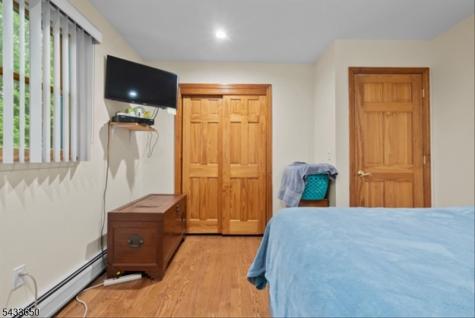 17 Foxhill Lane Ringwood NJ 07456