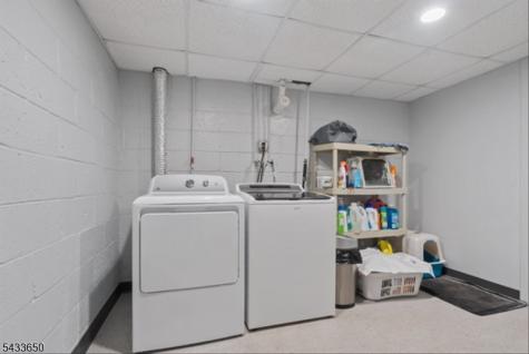 17 Foxhill Lane Ringwood NJ 07456