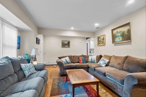 17 Foxhill Lane Ringwood NJ 07456