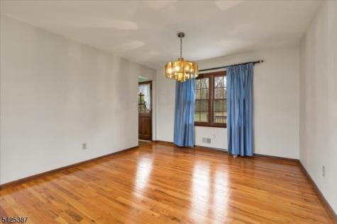 9 Symonds Lane Lebanon NJ 08826