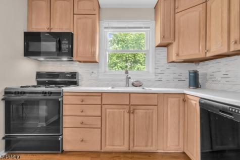 12 Brook Place West Orange NJ 07052