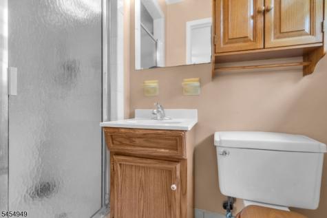 12 Brook Place West Orange NJ 07052