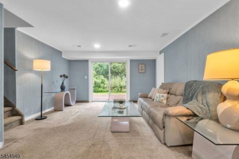 12 Brook Place West Orange NJ 07052