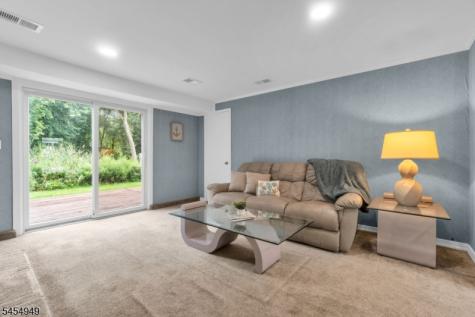 12 Brook Place West Orange NJ 07052