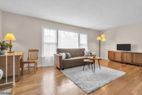 12 Brook Place West Orange NJ 07052