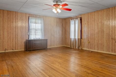 315 Meeker Avenue Newark NJ 07112