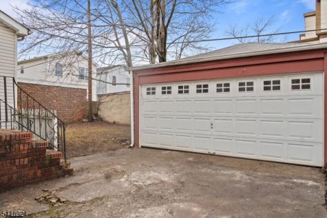 315 Meeker Avenue Newark NJ 07112