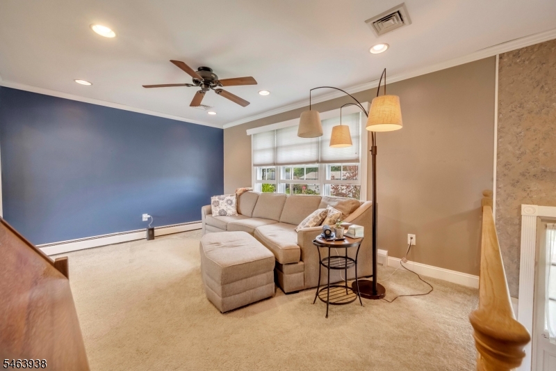 9 Douglas Lane Washington NJ 07882