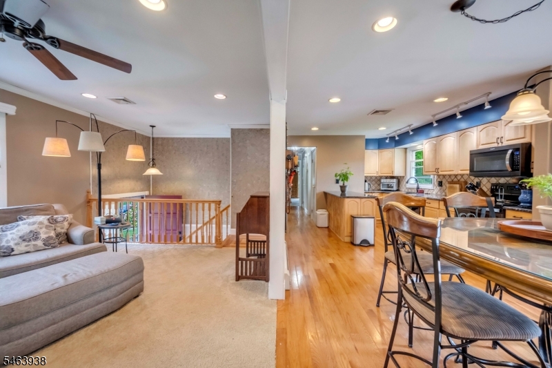 9 Douglas Lane Washington NJ 07882