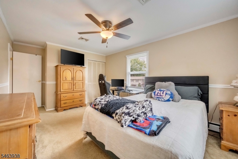 9 Douglas Lane Washington NJ 07882