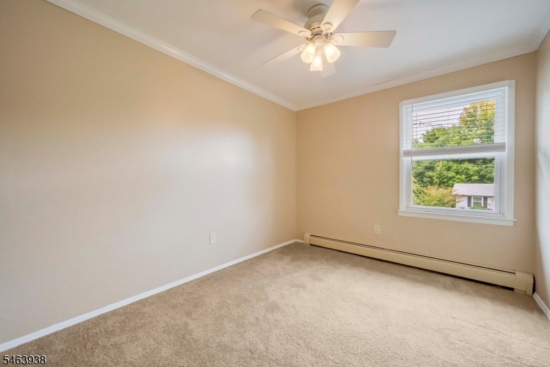 9 Douglas Lane Washington NJ 07882