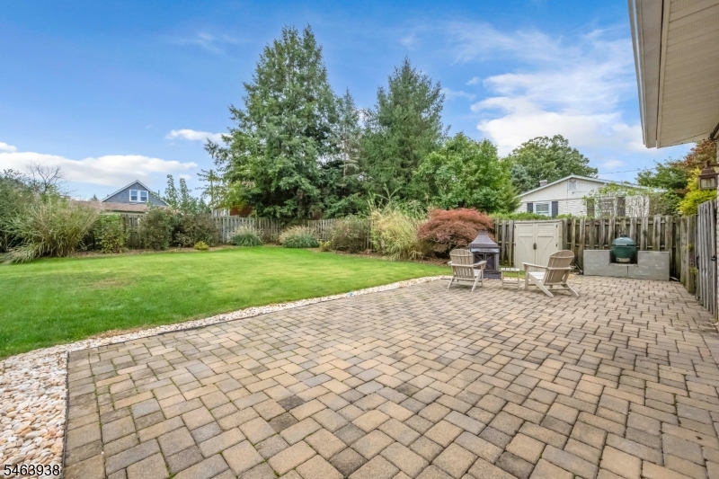9 Douglas Lane Washington NJ 07882