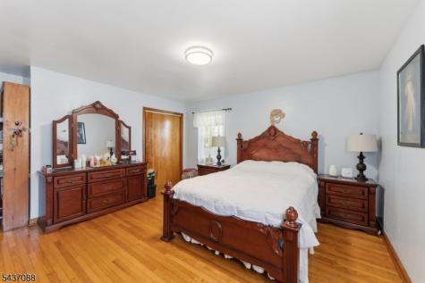 72 Clarendon Place Hackensack NJ 07601