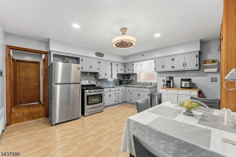 72 Clarendon Place Hackensack NJ 07601